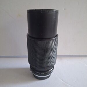 Vintage VIVITAR 75-205mm 1:3.8 MC Macro Focusing Zoom Lens Untested